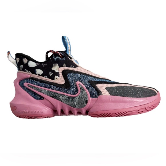 Nike Cosmic Unity 2 “We Fly to Defy” Basketball Shoes – Men’s 7.5 / Women’s 9